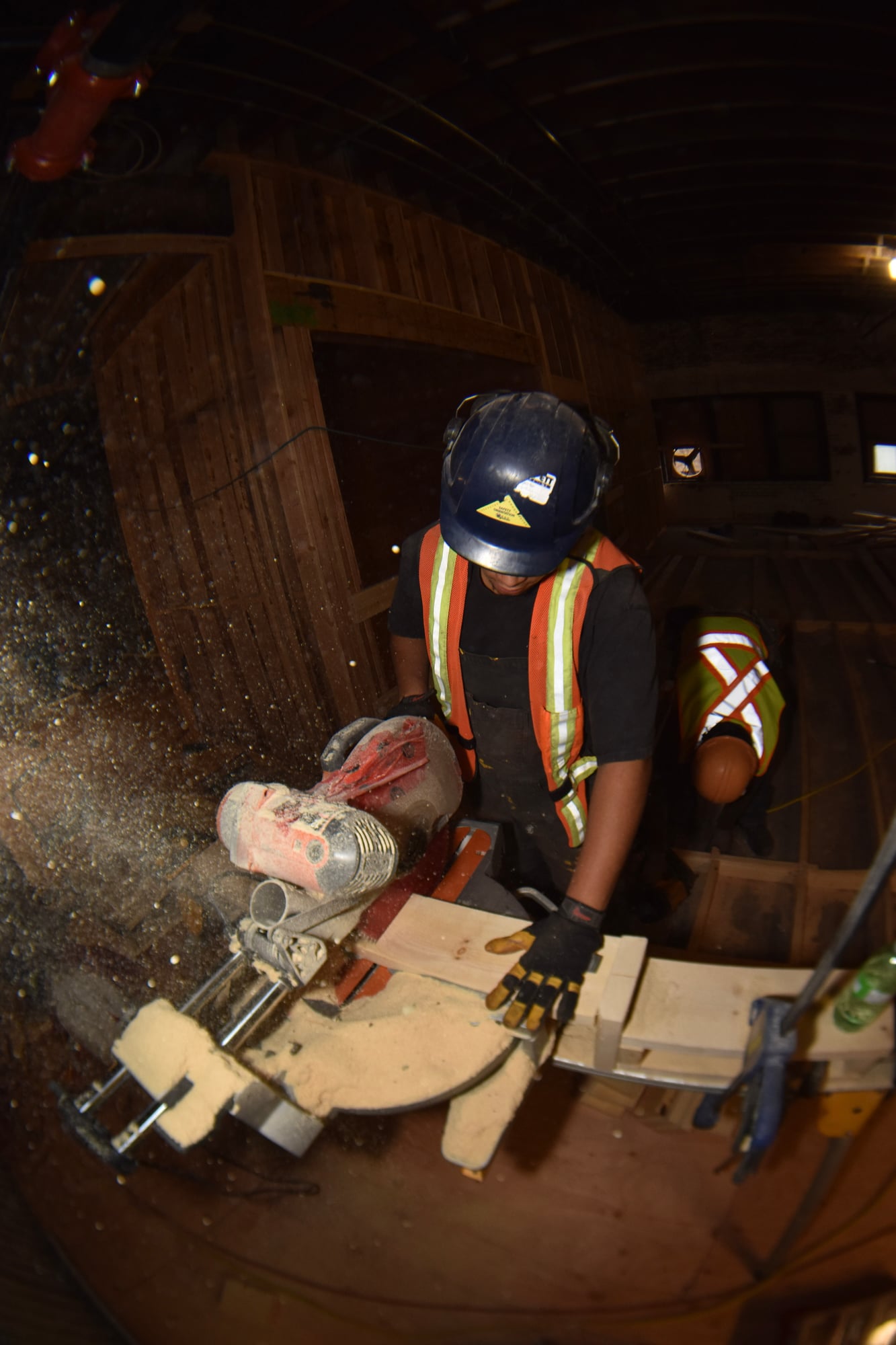 cutting floor boards